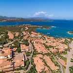 Relax On The Bay Of Apartamento Marinella (Sardinia)
